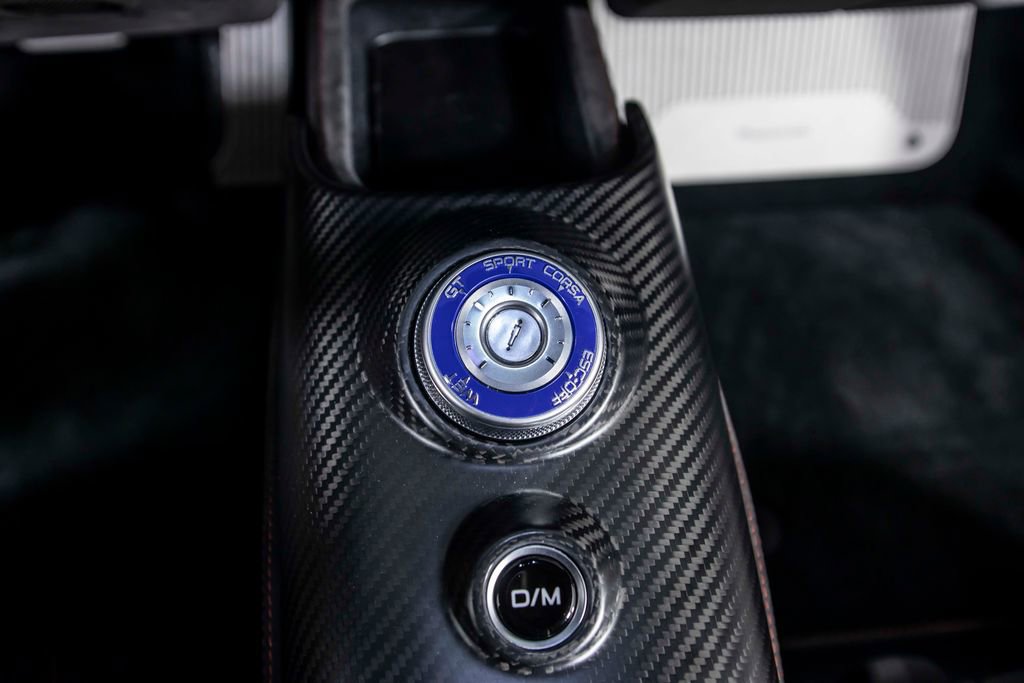 Used 2022 Maserati MC20 Coupe image 31