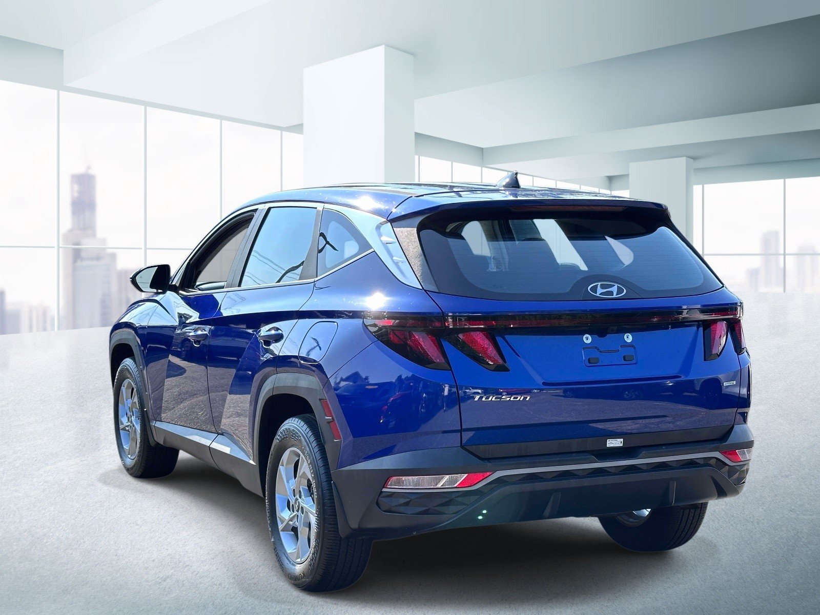 Used 2024 Hyundai Tucson SE AWD/4WD image 3