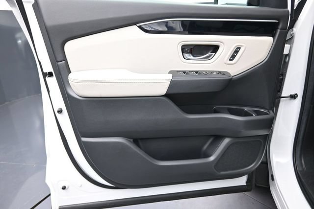 Certified 2026 Honda Pilot EX-L image 14