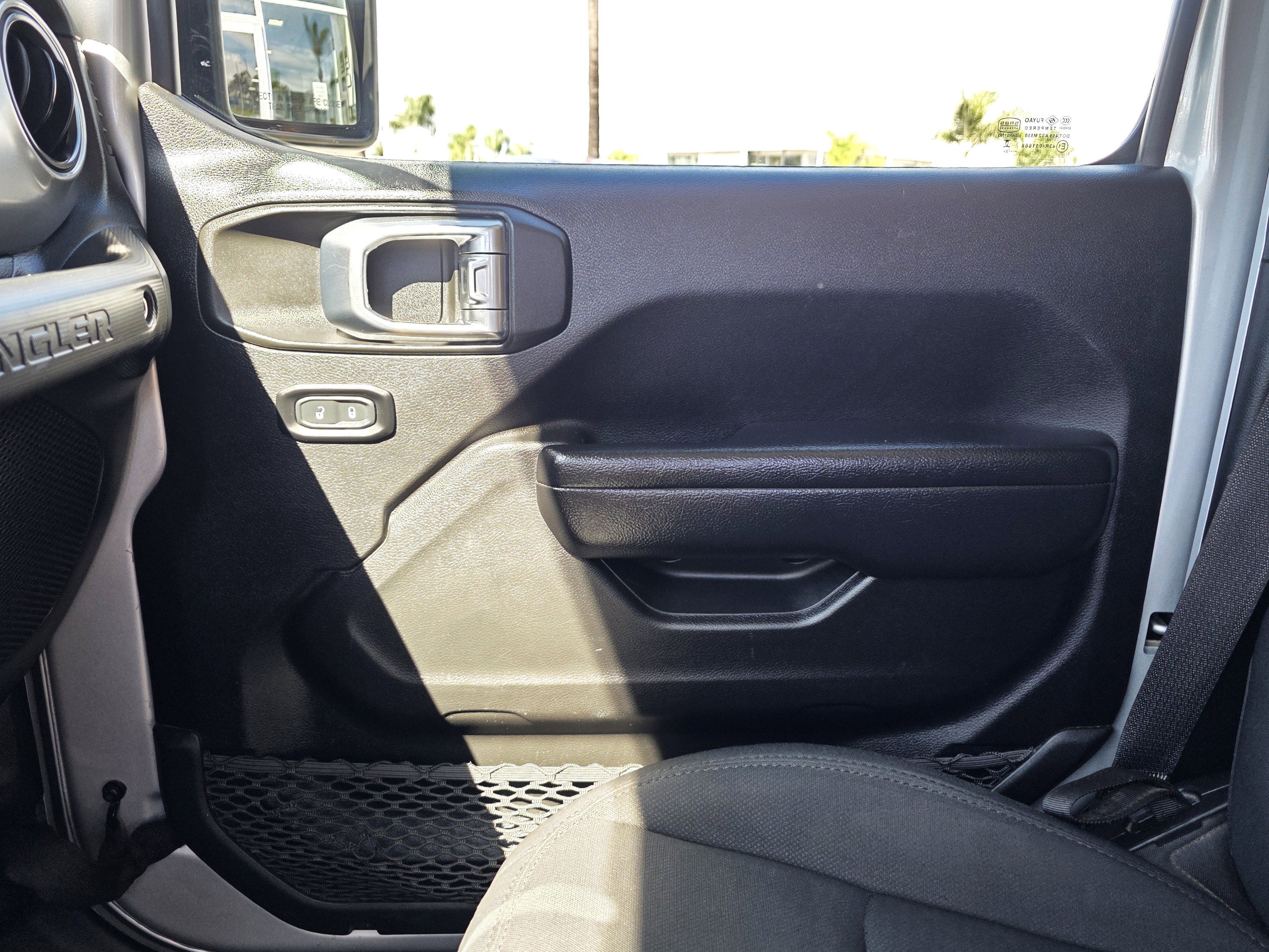 Certified 2023 Jeep Wrangler Unlimited image 16