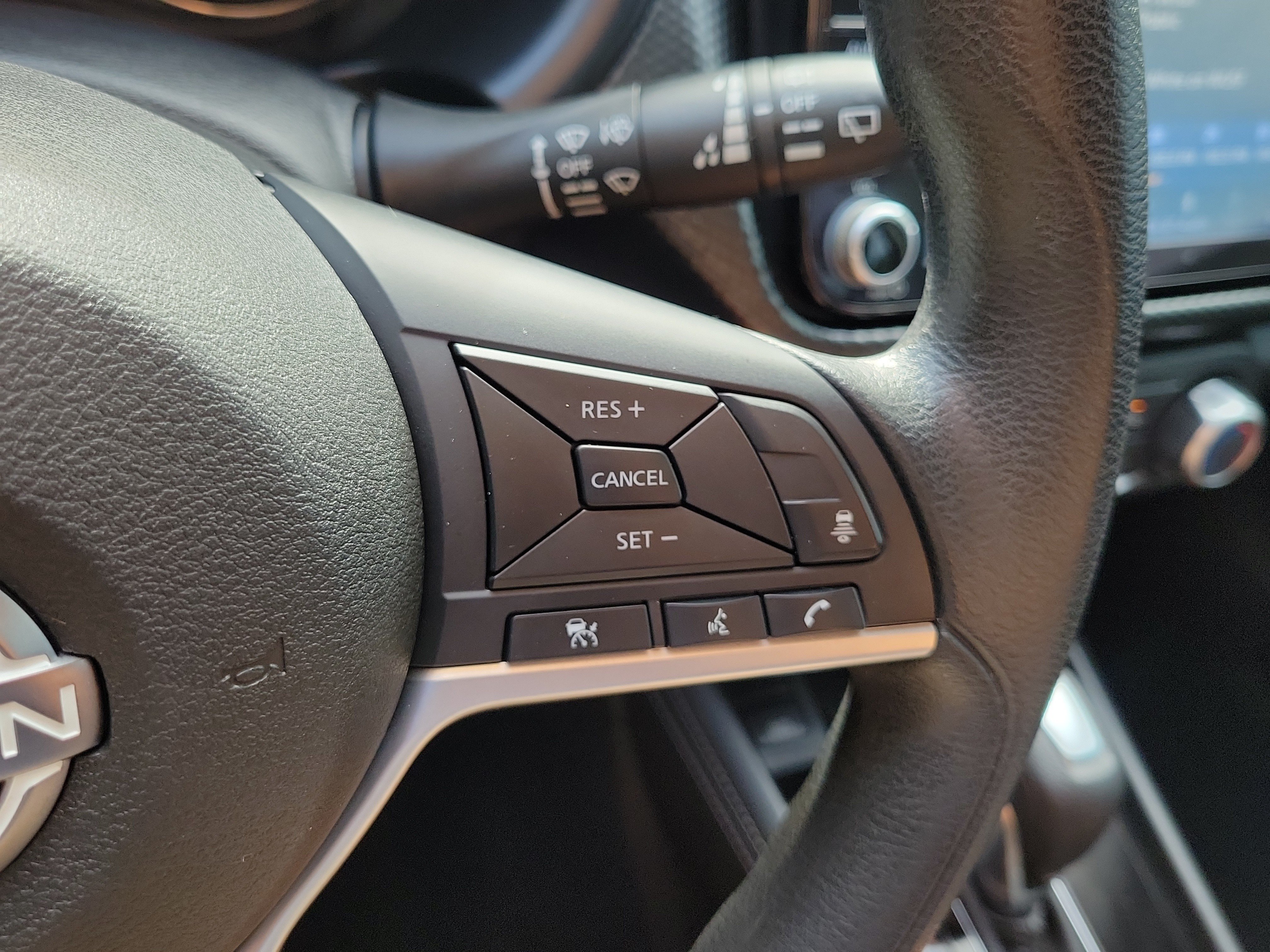 Certified 2023 Nissan Kicks SV FWD image 23