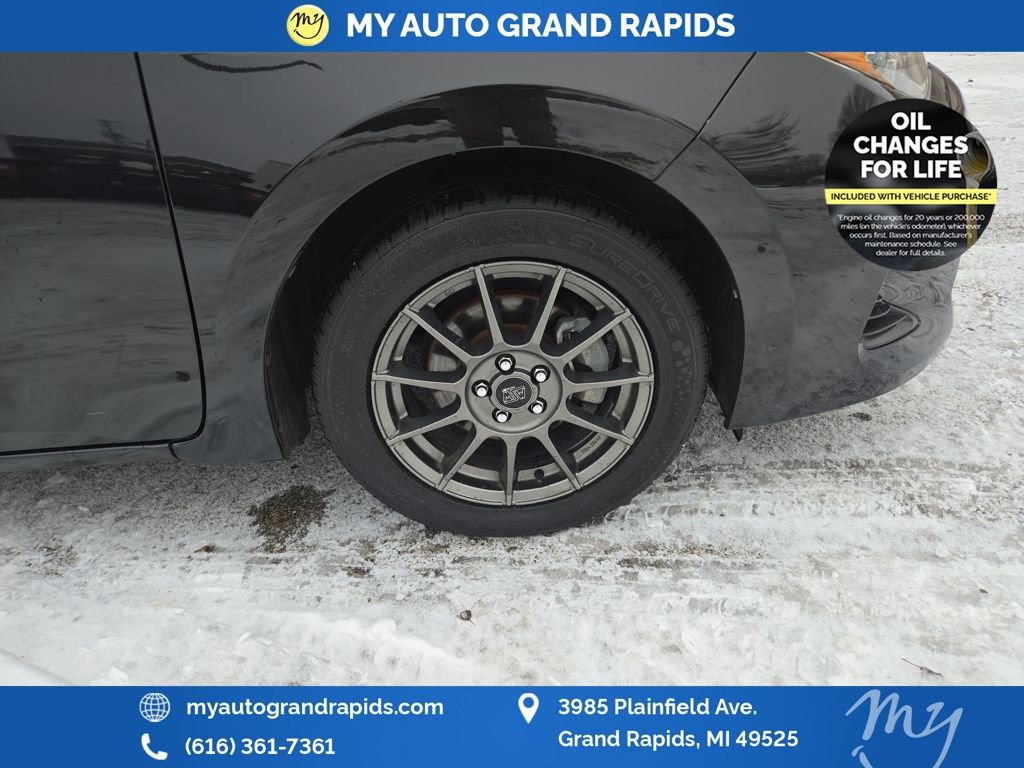 Used 2019 Toyota Corolla LE image 31