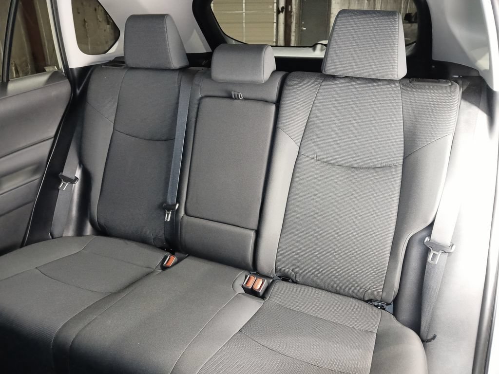 Used 2025 Toyota RAV4 LE AWD/4WD image 12