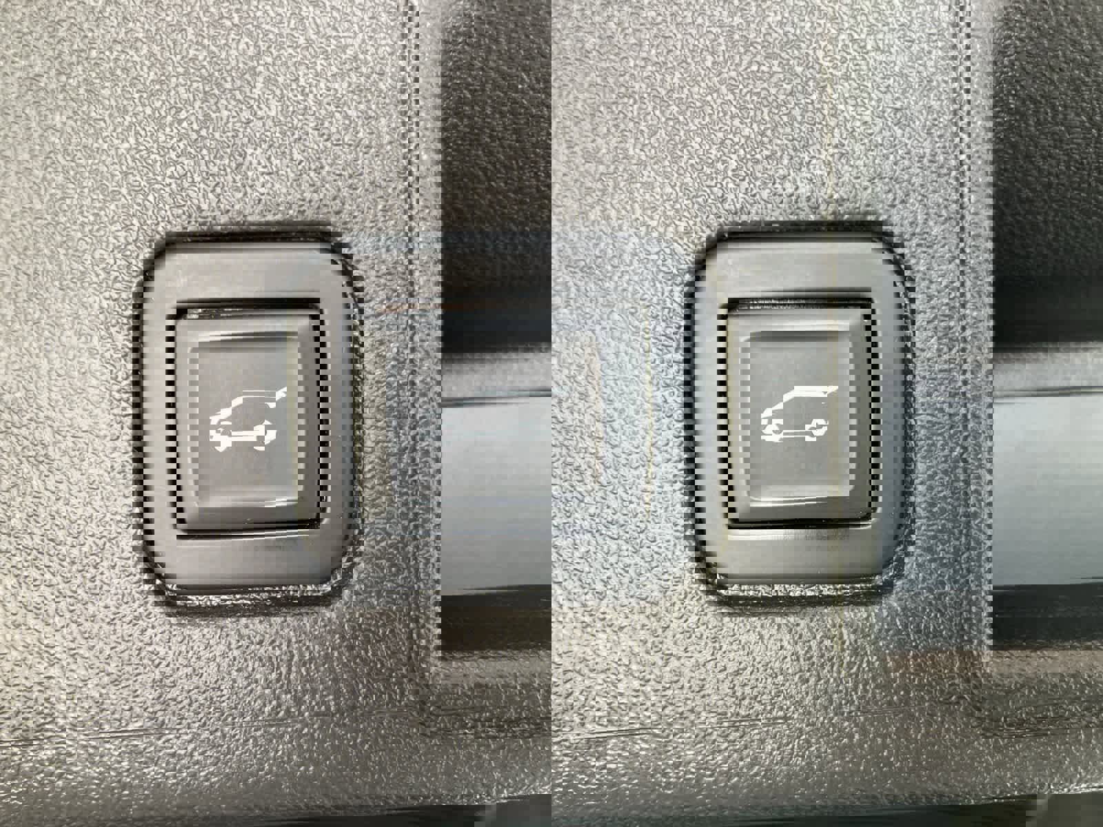 Used 2022 GMC Terrain SLT image 28