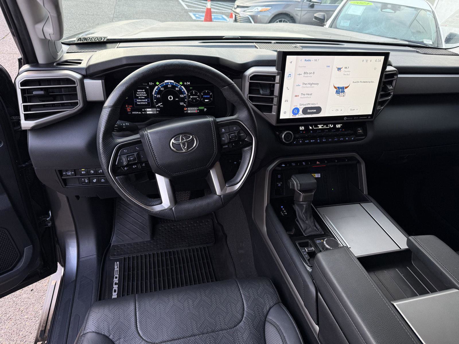 Used 2023 Toyota Sequoia Limited image 22