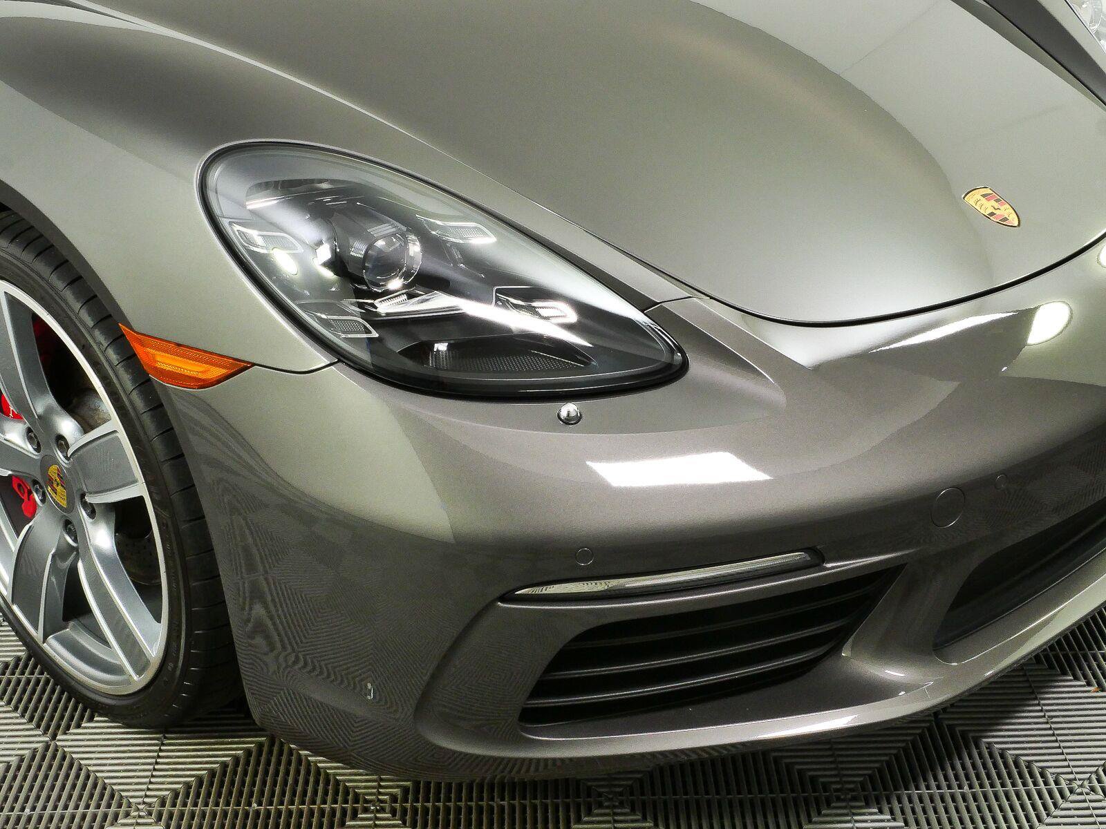 Certified 2017 Porsche 718 Boxster S RWD image 30