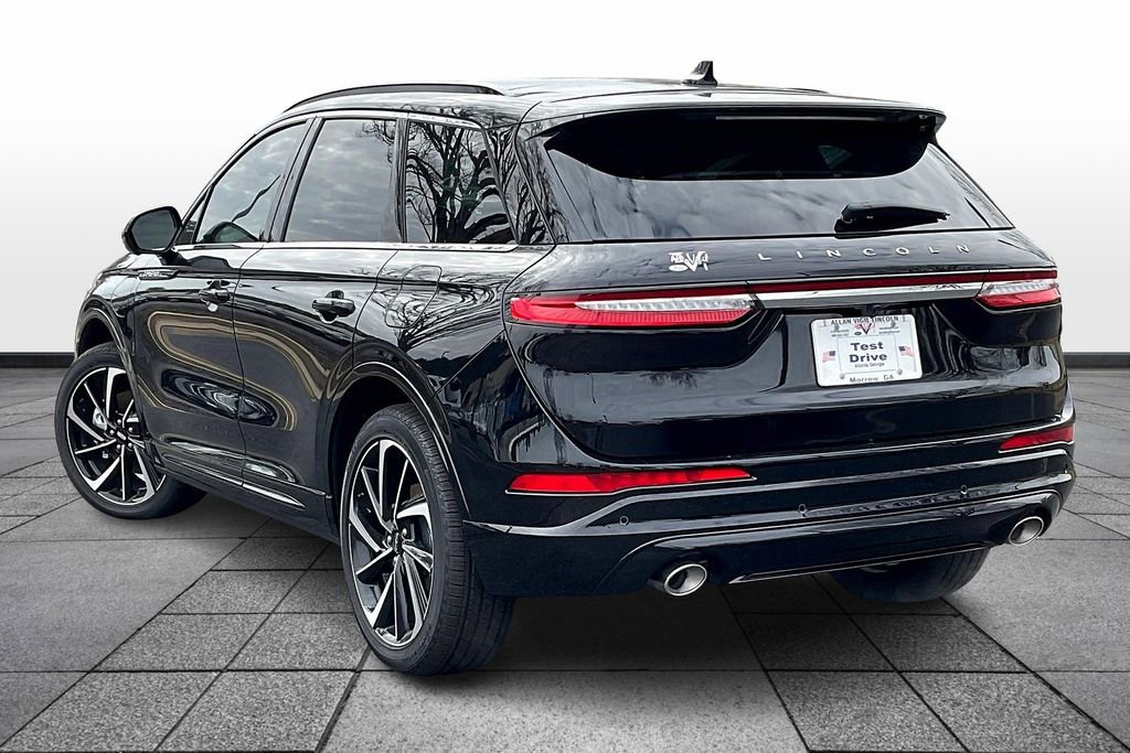 New 2025 Lincoln Corsair Grand Touring w/ Equipment Group 301A image 3