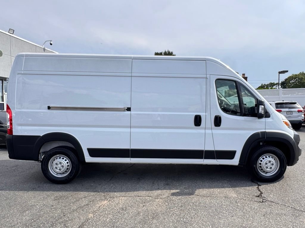 New 2026 RAM ProMaster 2500 w/ Convenience Group FWD image 9