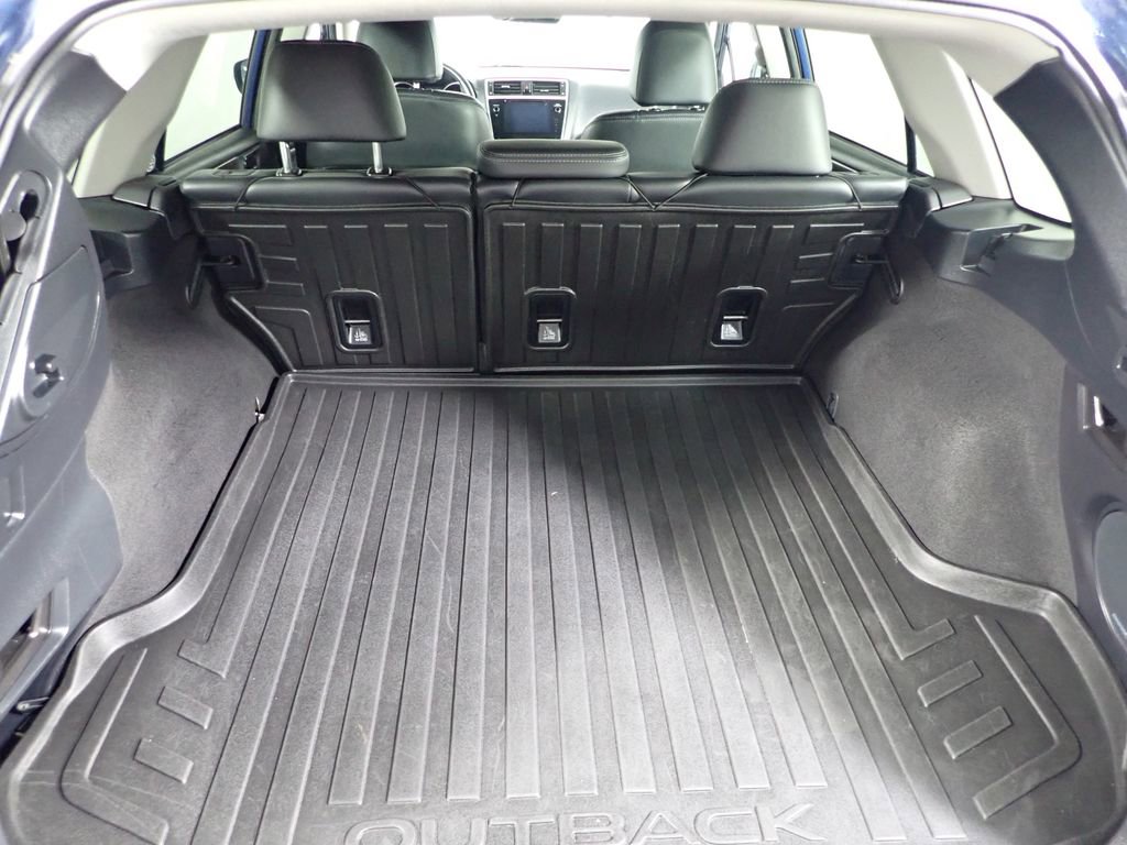 Used 2019 Subaru Outback 2.5i Limited w/ Popular Package #2 image 14
