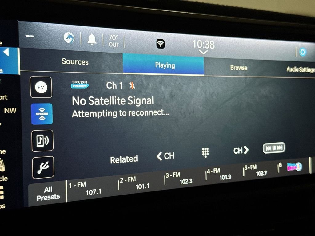 Used 2024 Jeep Wrangler Unlimited Rubicon w/ Capability Package image 14