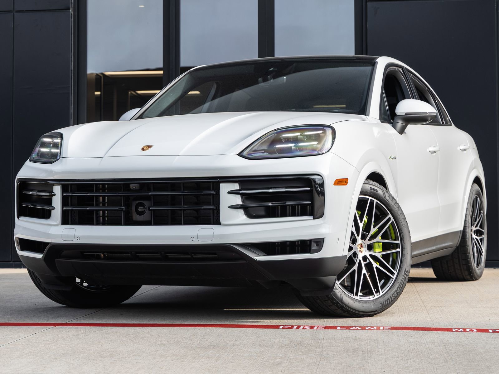 New 2025 Porsche Cayenne S