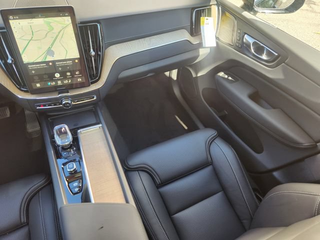 New 2026 Volvo XC60 T8 Ultra w/ Protection Package Premier AWD/4WD image 12