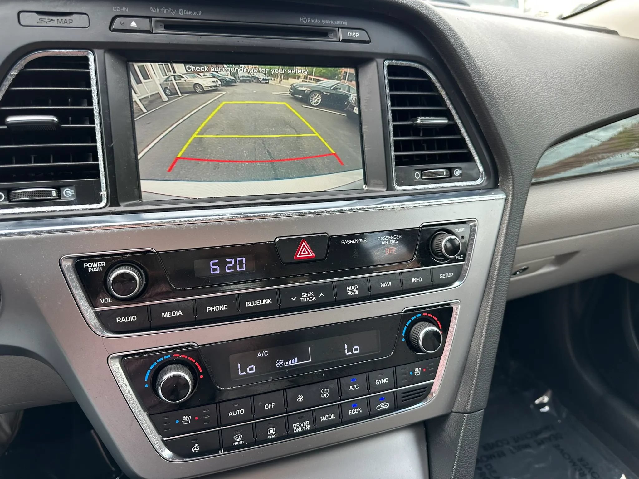 Used 2016 Hyundai Sonata Limited w/ Option Group 02 FWD image 21