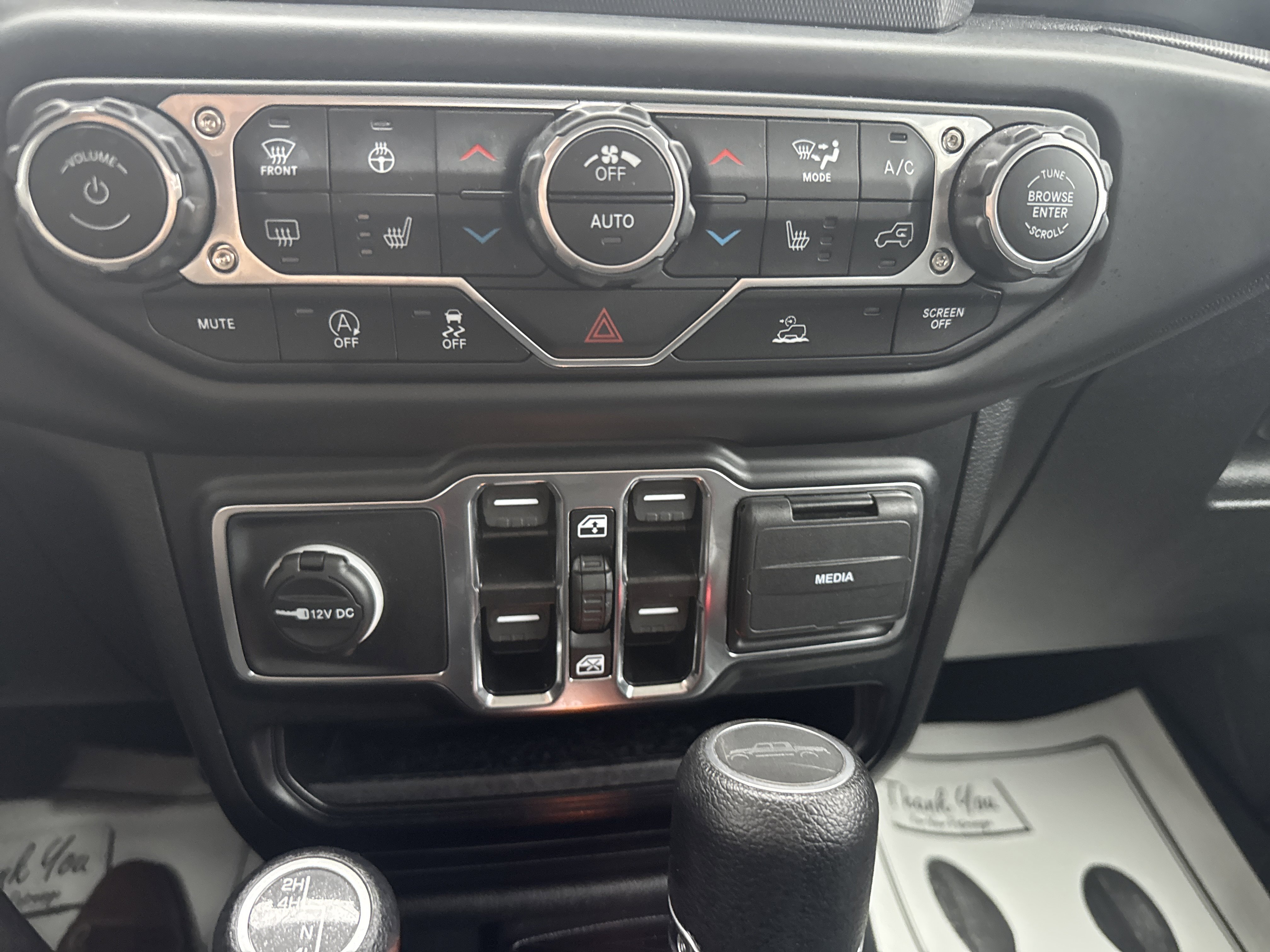 Used 2022 Jeep Gladiator Sport image 24