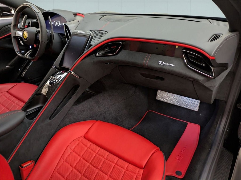 Used 2024 Ferrari Roma image 6