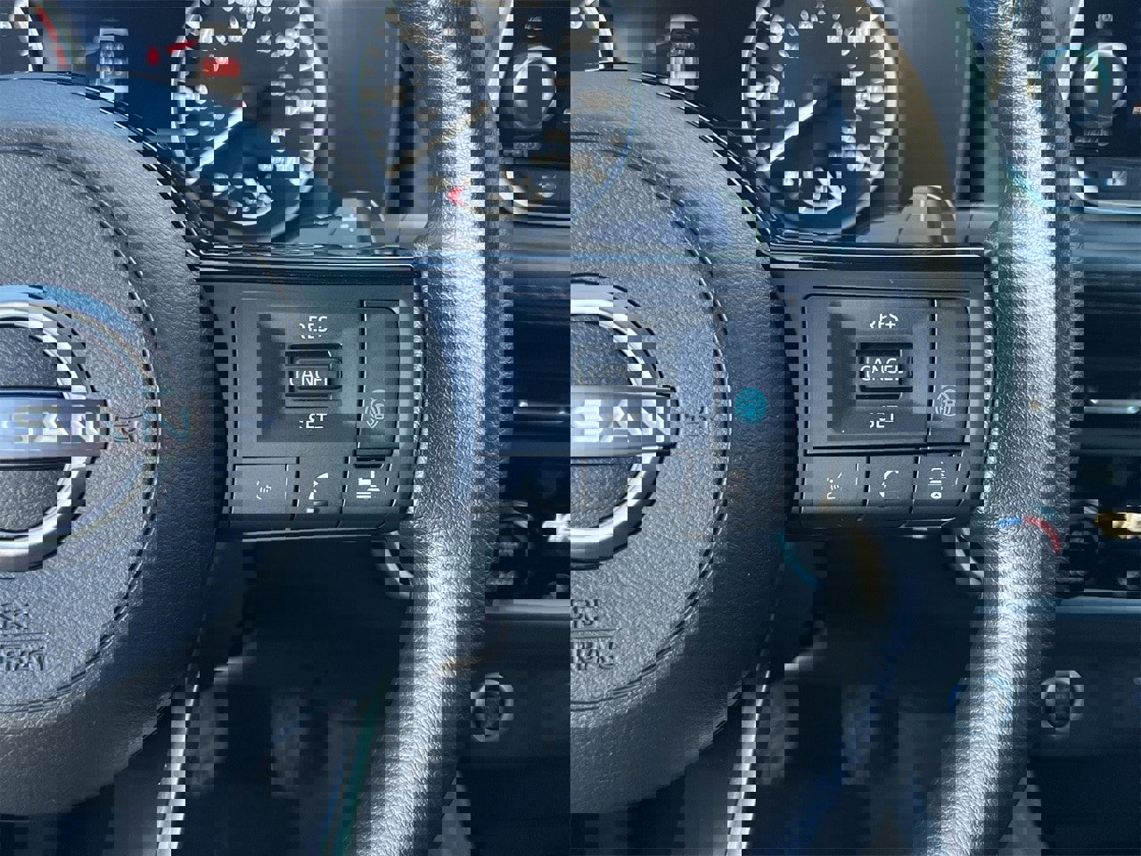 Certified 2023 Nissan Rogue SV image 12