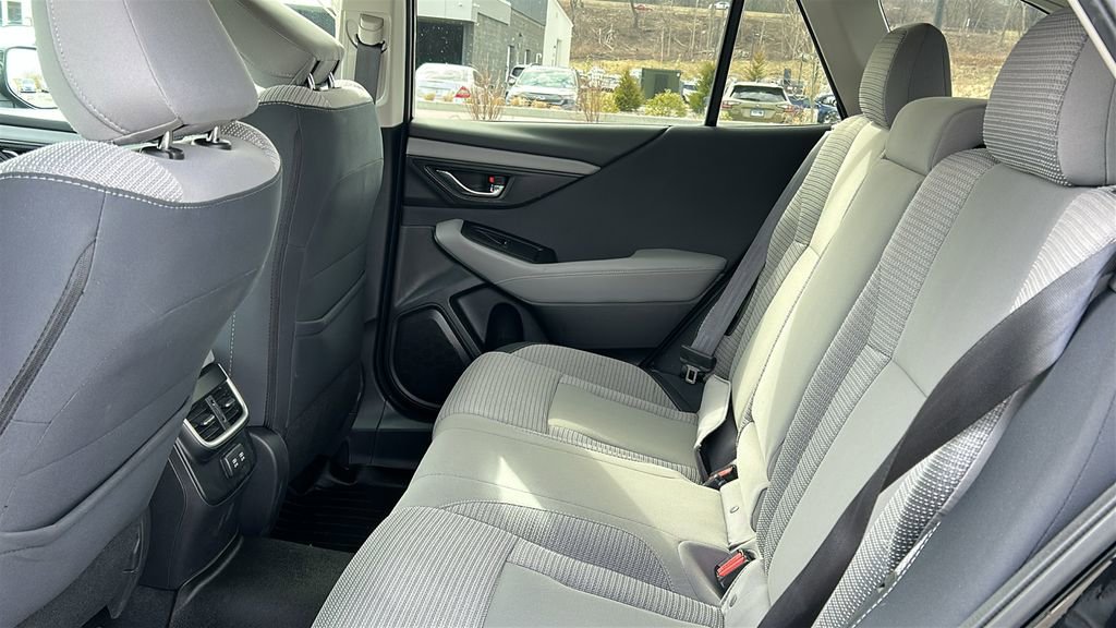 Used 2022 Subaru Outback Premium image 21