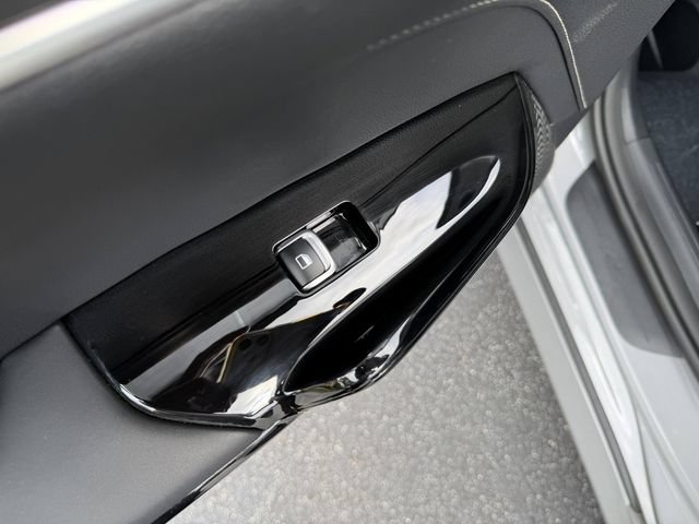 Certified 2025 Kia K5 GT-Line FWD image 33