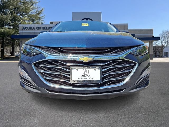 Used 2022 Chevrolet Malibu LT FWD image 2