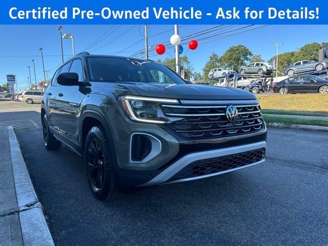 Certified 2026 Volkswagen Atlas Peak Edition AWD/4WD image 4