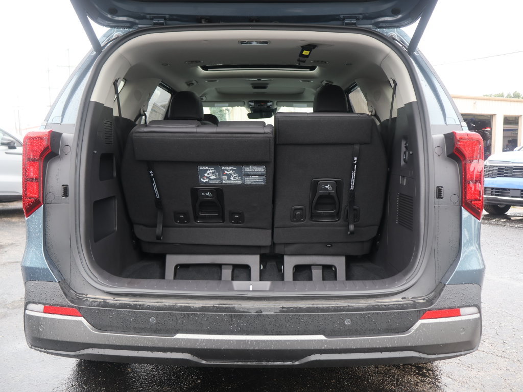 New 2027 Kia Carnival SX w/ Dark Edition Package FWD image 14