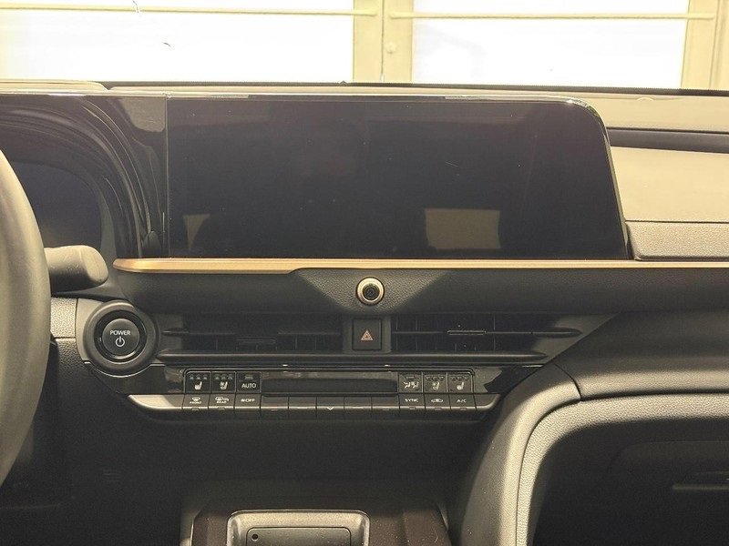 Used 2025 Toyota Crown Platinum image 10