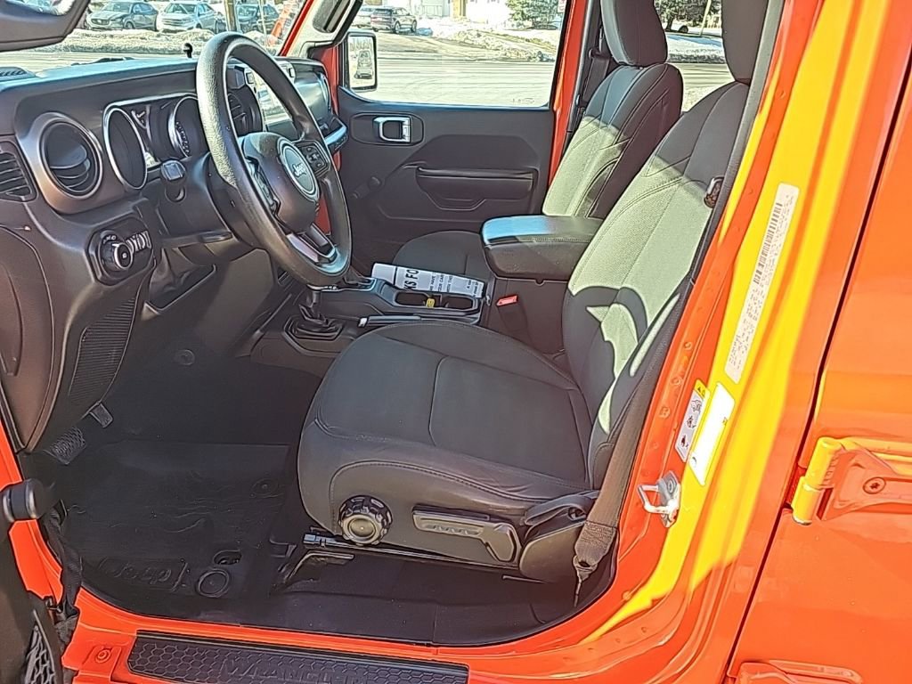 Certified 2018 Jeep Wrangler Unlimited Sport image 14