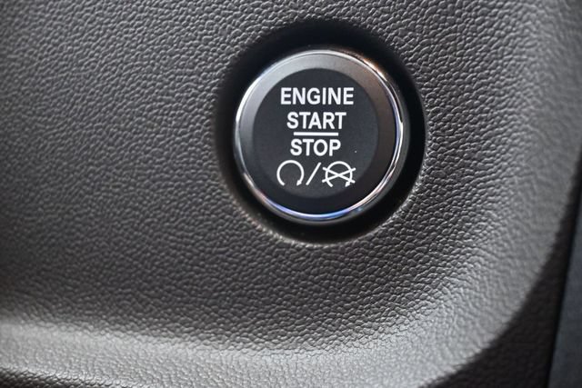 Used 2008 Dodge Challenger SRT8 RWD image 23