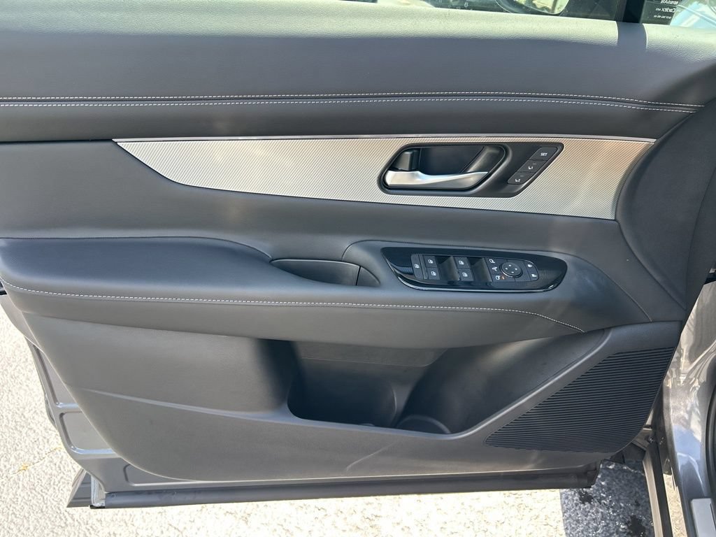 New 2026 Nissan Murano Platinum w/ Cargo Package AWD/4WD image 18