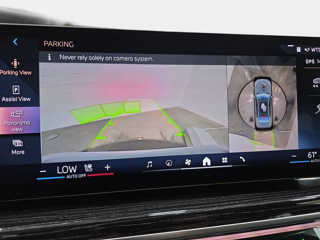 Certified 2025 BMW 740i xDrive AWD/4WD image 19