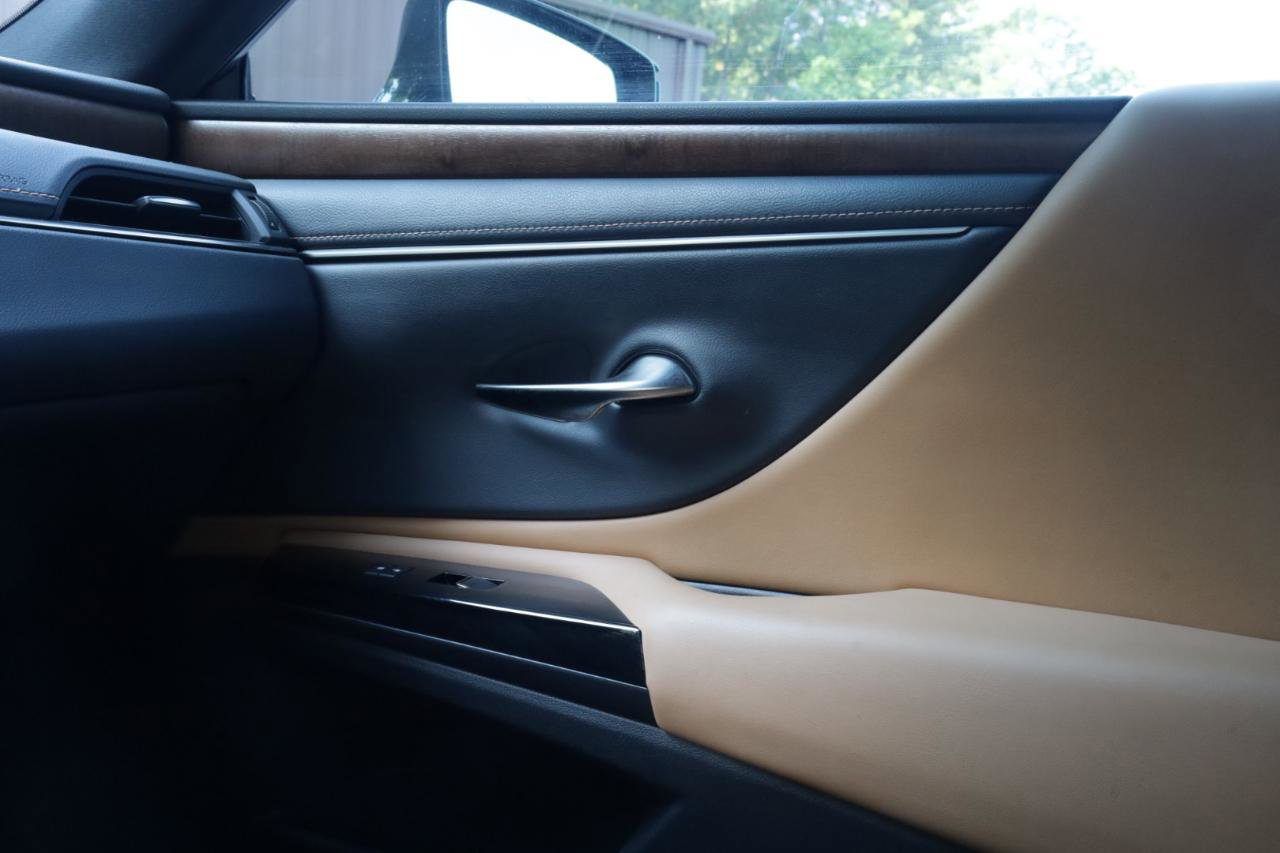 Used 2022 Lexus ES 350 w/ Premium Package FWD image 14