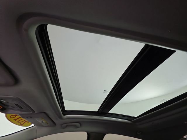 Used 2018 Chevrolet Malibu LT w/ Leather Package image 33