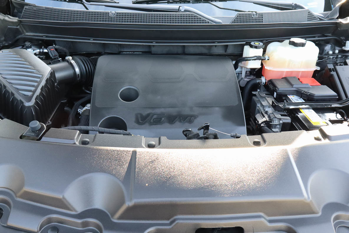 Used 2023 Chevrolet Traverse LT image 18