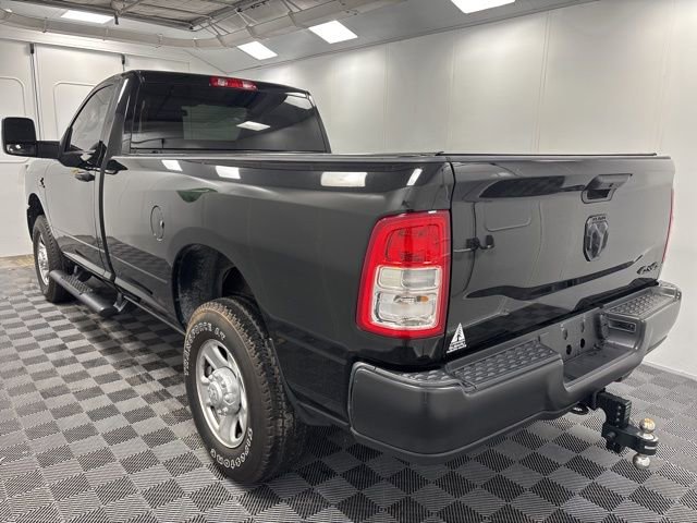 Used 2024 RAM 3500 Tradesman w/ Snow Chief Group AWD/4WD image 3
