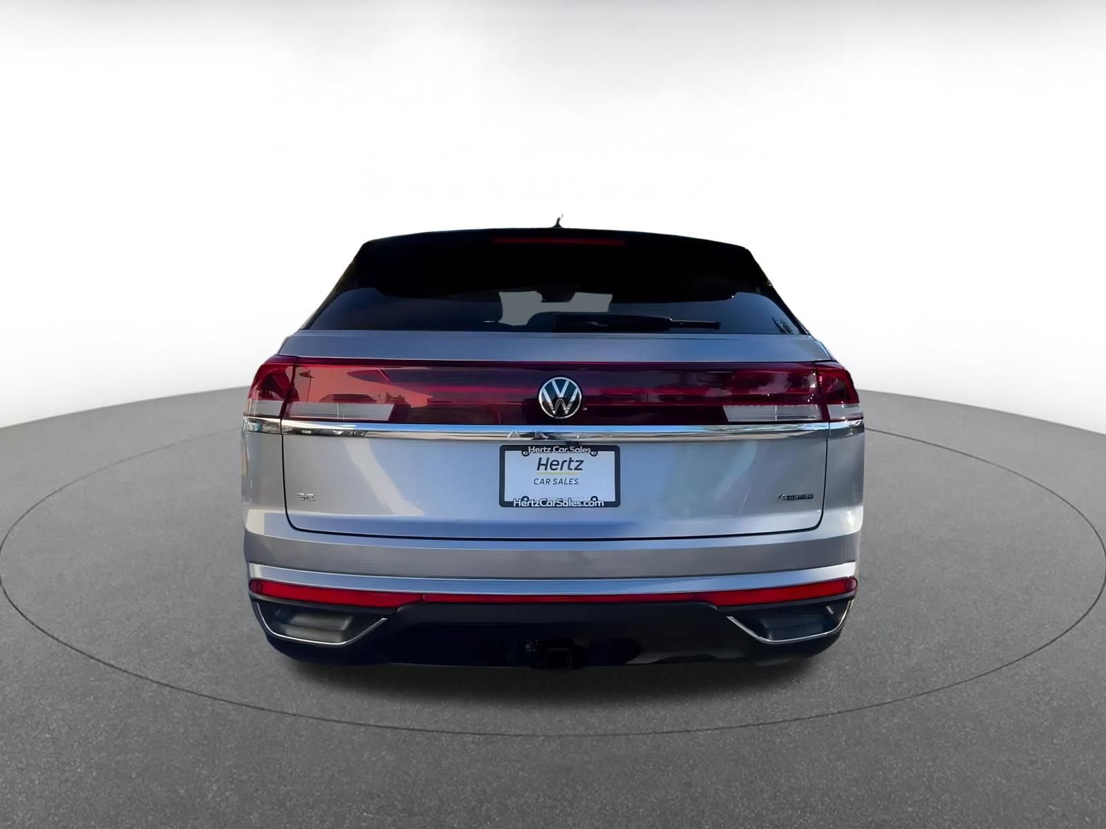 Used 2025 Volkswagen Atlas Cross Sport SE image 12