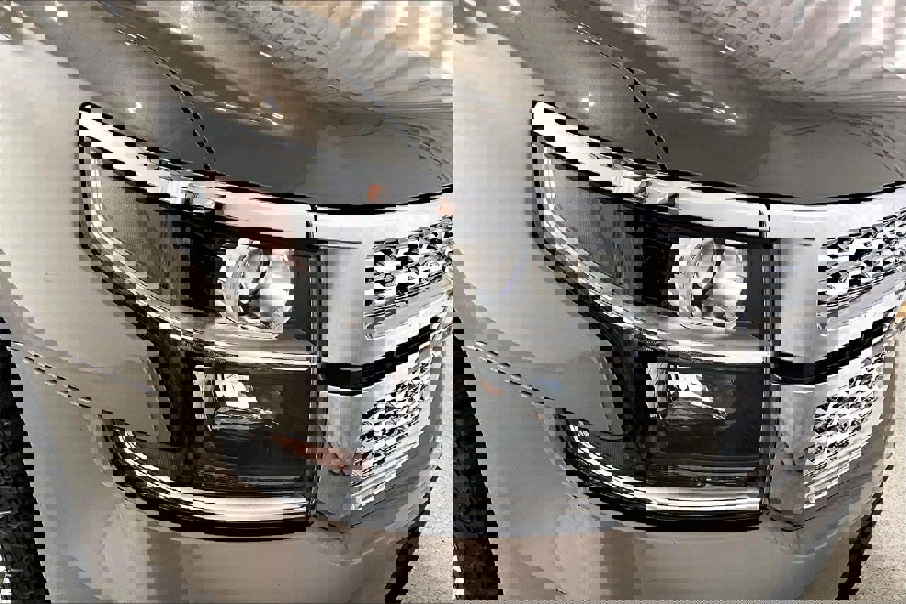 Used 2017 Chevrolet Tahoe LT image 28