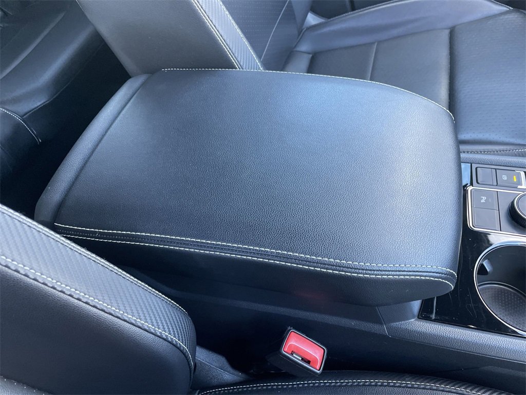 Used 2022 Volkswagen Atlas Cross Sport SE image 31