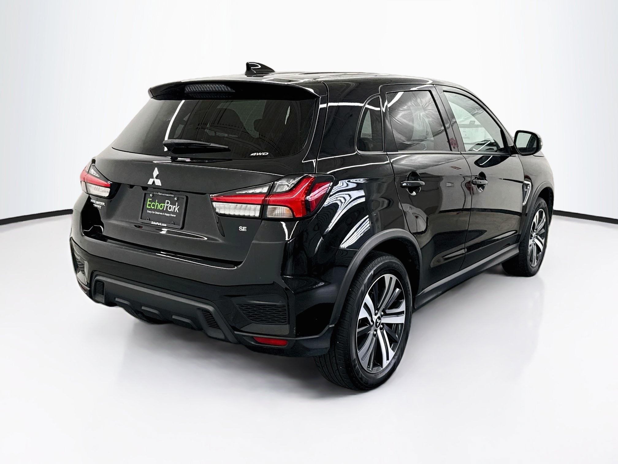 Used 2025 Mitsubishi Outlander Sport SE AWD/4WD image 9
