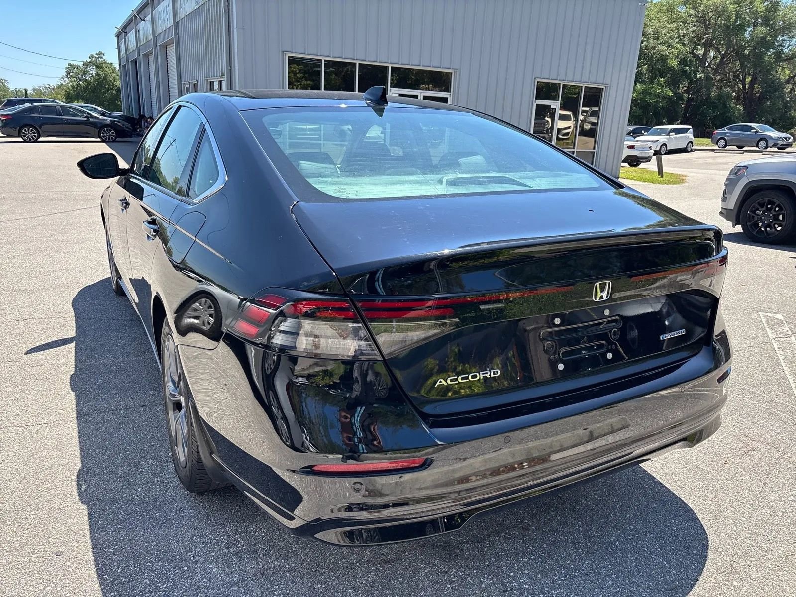 Used 2025 Honda Accord EX-L image 7