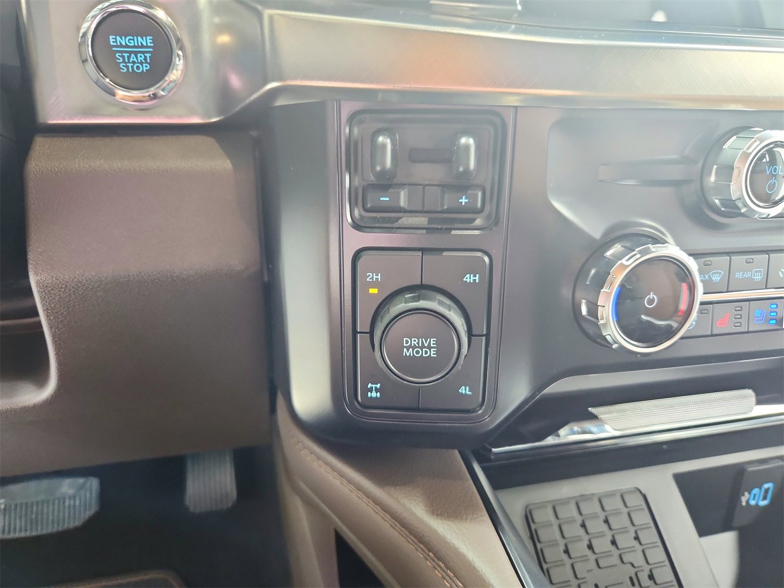 New 2025 Ford F250 King Ranch image 35