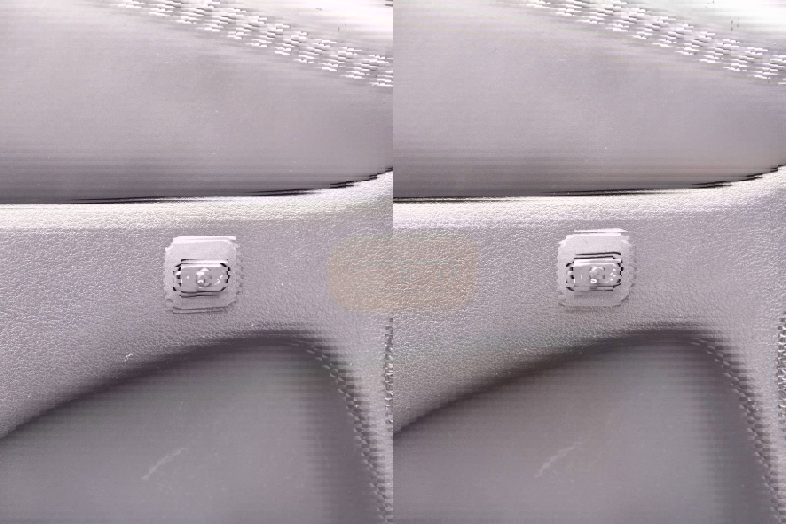 Used 2014 Jeep Grand Cherokee Overland w/ Mopar Chrome Edition Group image 17