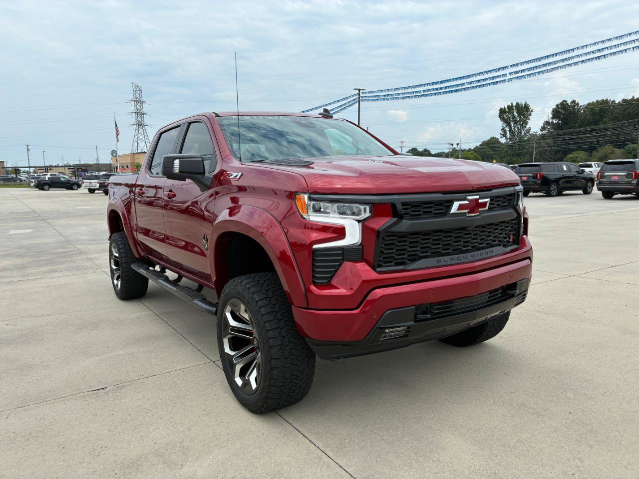 Used 2024 Chevrolet Silverado 1500 RST w/ Convenience Package II AWD/4WD image 4