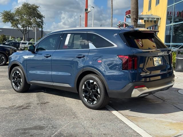 Used 2026 Kia Sorento S FWD image 32