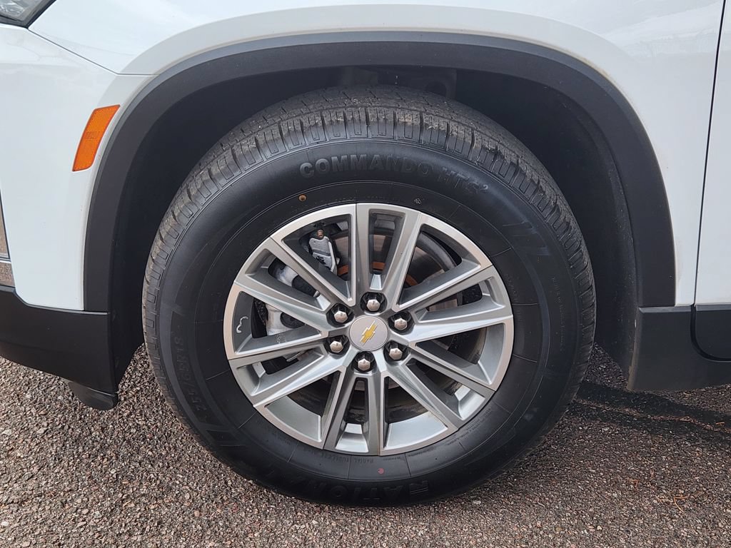 Used 2023 Chevrolet Traverse LT AWD/4WD image 30