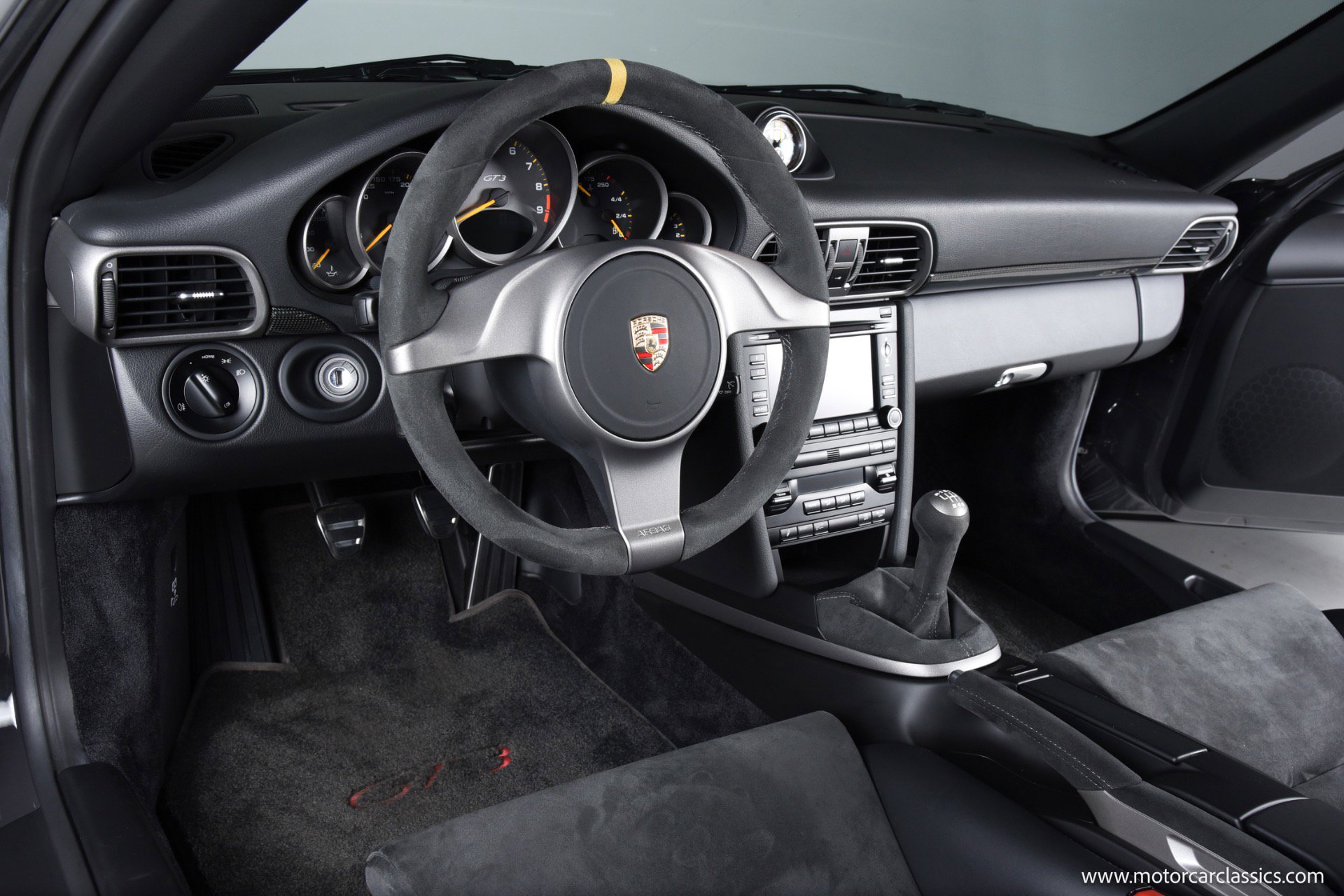 Used 2011 Porsche 911 GT3 RS image 25