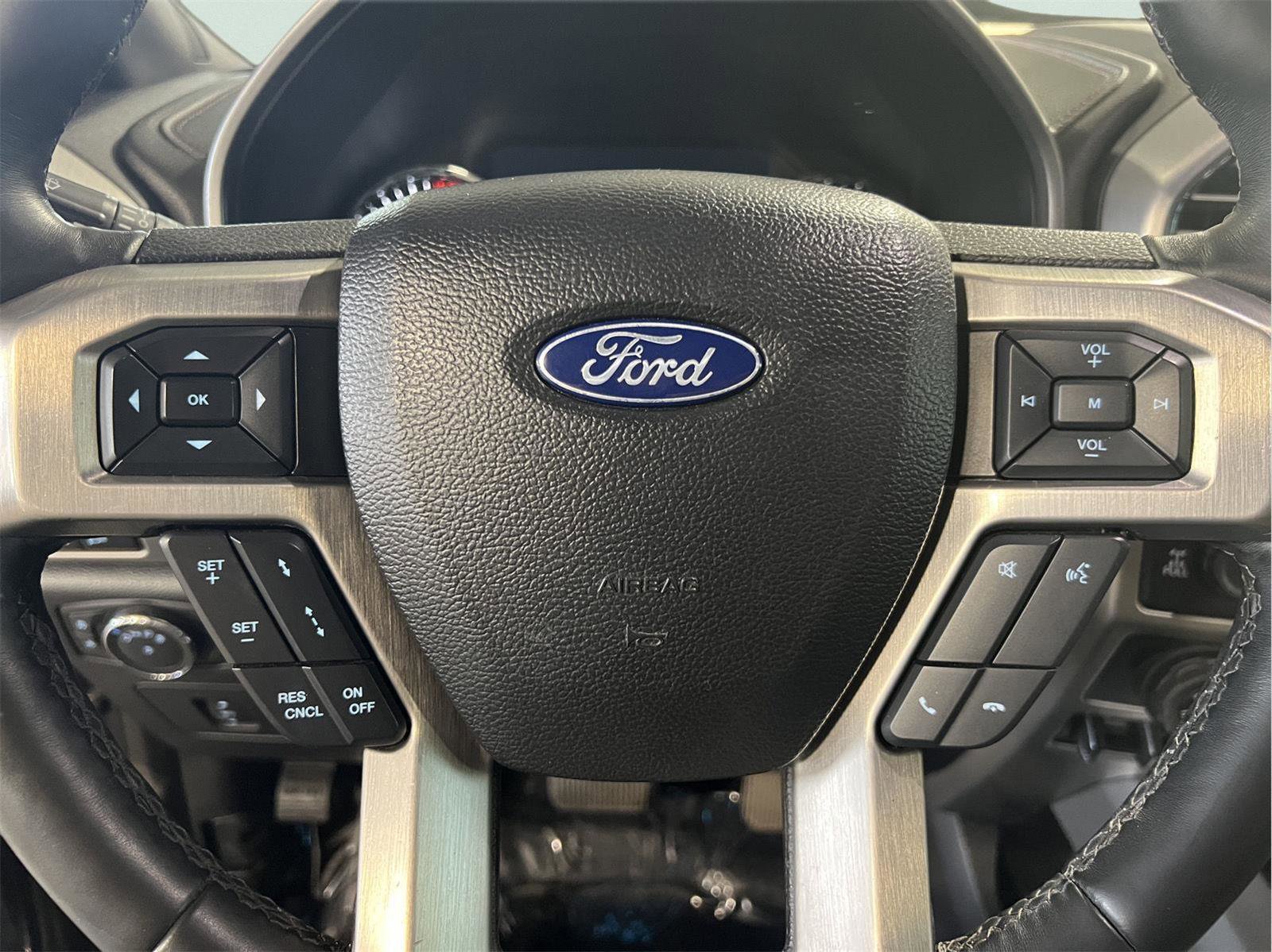 Used 2017 Ford F150 Platinum w/ Technology Package AWD/4WD image 18