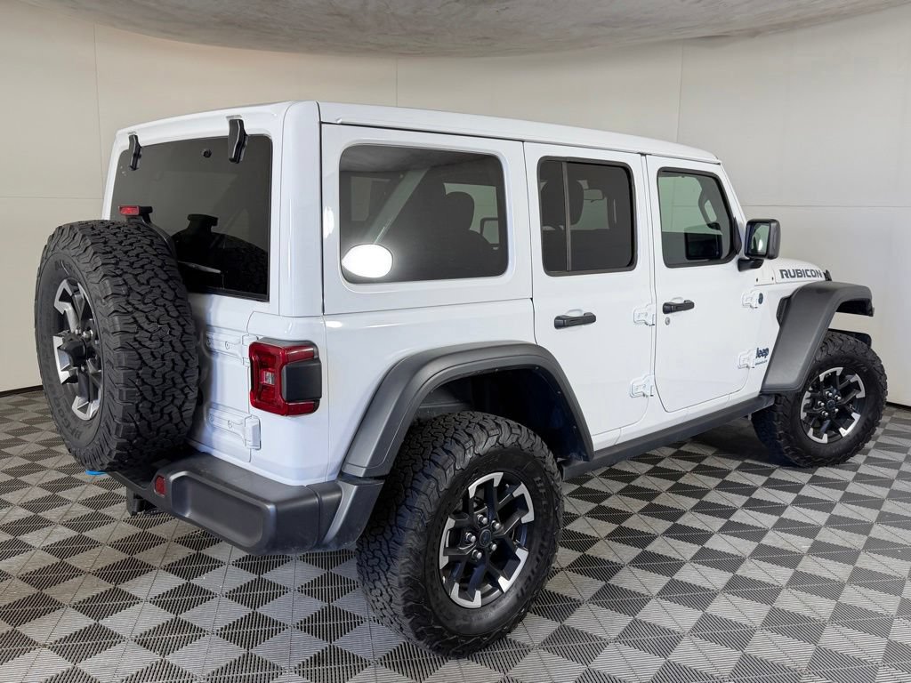 Certified 2025 Jeep Wrangler Unlimited Rubicon 4xe w/ Convenience Group AWD/4WD image 8