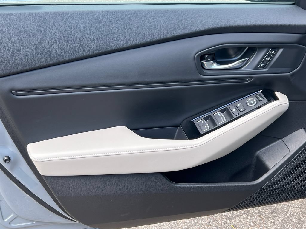 New 2026 Honda Accord Touring image 13