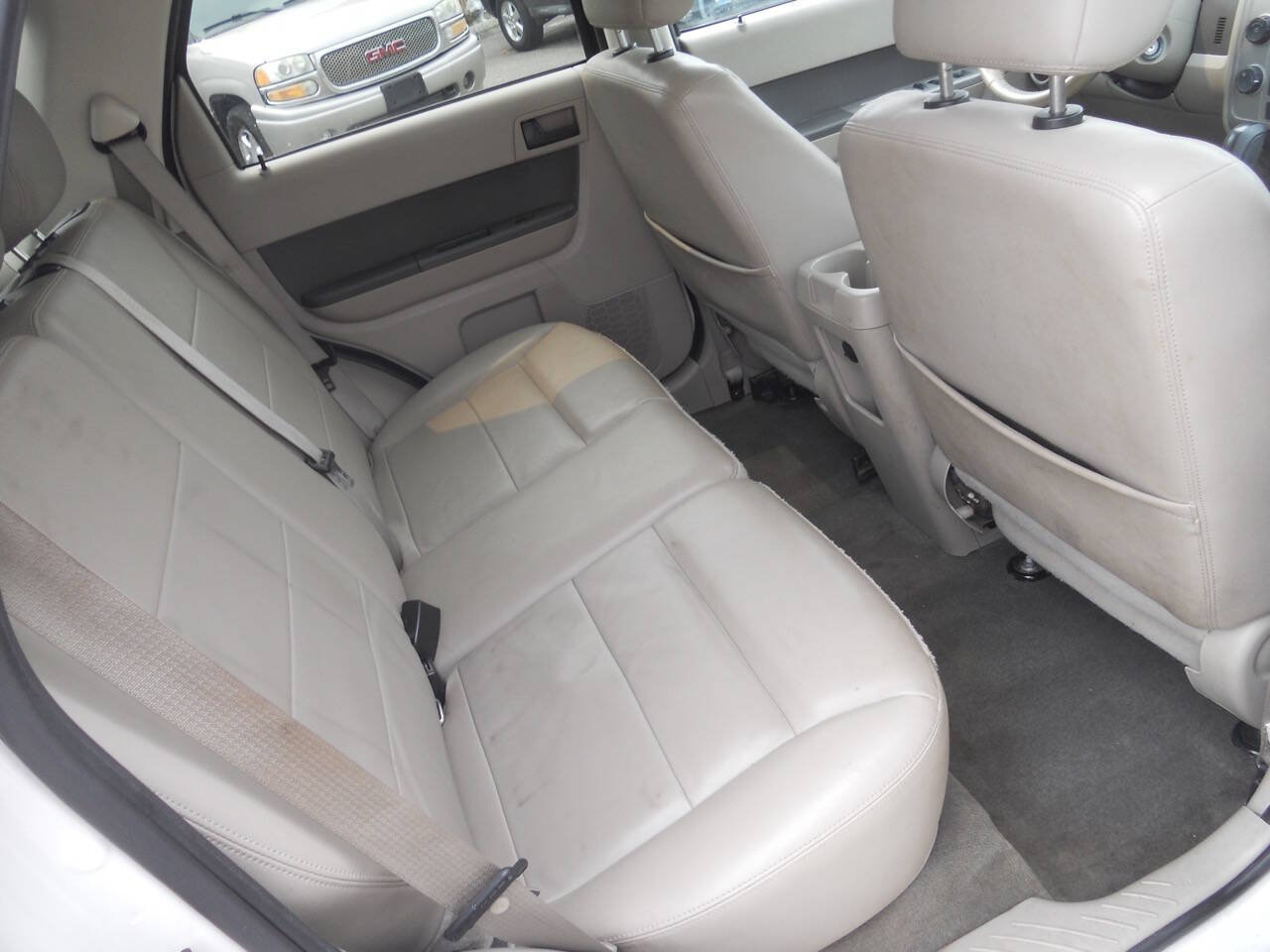 Used 2011 Ford Escape XLT w/ 203A Rapid Spec Order Code FWD image 22