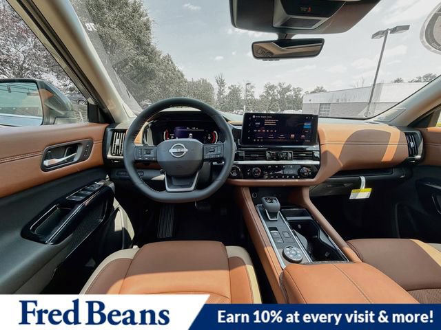 New 2026 Nissan Pathfinder Platinum w/ Cargo Package AWD/4WD image 17